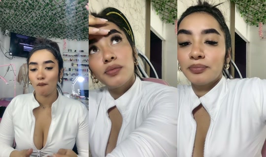 anitaescoto14 TikTok Live — Aug 26, 2026, 1:15 AM
