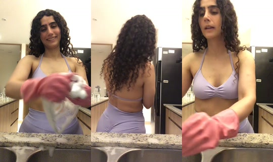 annastayziaa TikTok Live — Aug 29, 2026, 1:44 AM