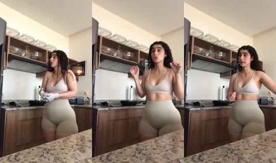 annastayziaa TikTok Live — Aug 29, 2026, 10:58 PM