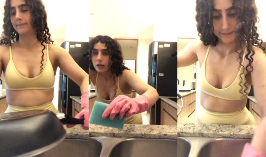 annastayziaa TikTok Live — Sep 1, 2026, 11:48 PM
