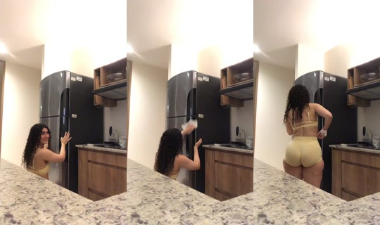annastayziaa TikTok Live — Sep 2, 2026, 12:19 AM