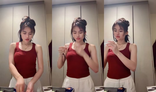 anne96_0 TikTok Live — Sep 29, 2026, 2:03 PM