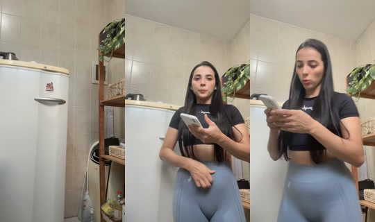annematos28 TikTok Live — Oct 7, 2026, 8:43 PM