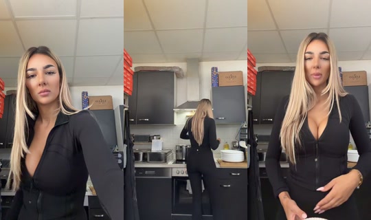 anni_kleinert TikTok Live — Aug 25, 2026, 8:19 AM