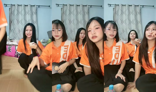anubanfunlek TikTok Live — Oct 5, 2026, 11:05 AM