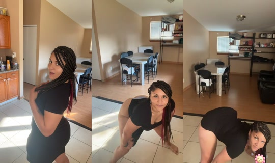 anythingg4selina TikTok Live — Sep 2, 2026, 10:02 PM