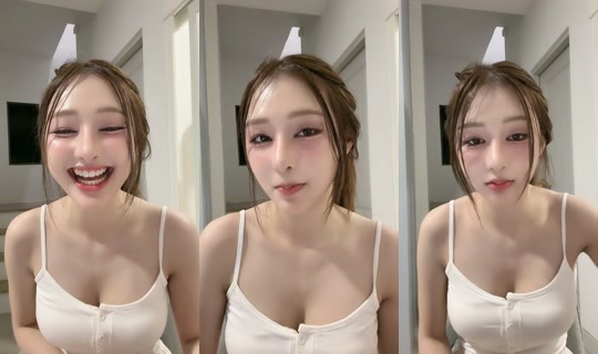 aom._.kanyanat TikTok Live — Sep 25, 2026, 12:03 PM
