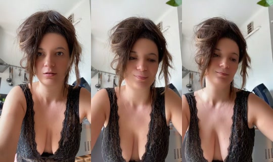 aphroamour7 TikTok Live — Oct 2, 2026, 12:14 PM