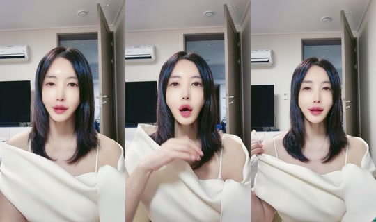 appl2388 TikTok Live — Aug 23, 2026, 4:54 PM