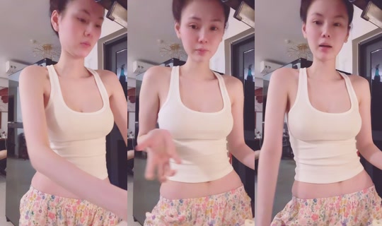 arbi_reniee TikTok Live — Oct 6, 2026, 4:22 PM