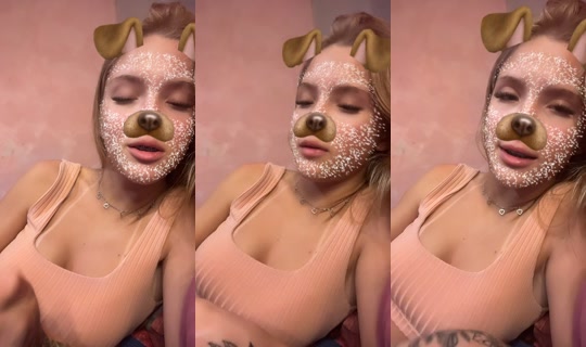 arielamello2 TikTok Live — Oct 4, 2026, 2:22 AM