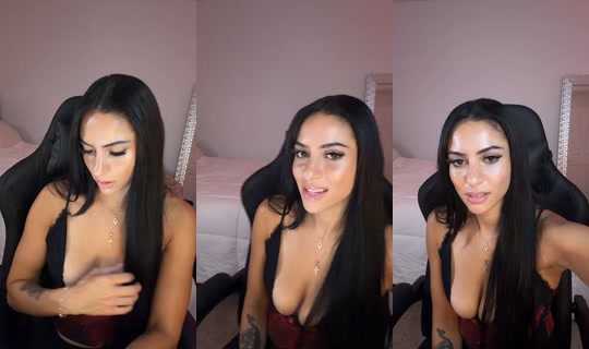 arieljohnson98 TikTok Live — Aug 27, 2026, 6:14 AM