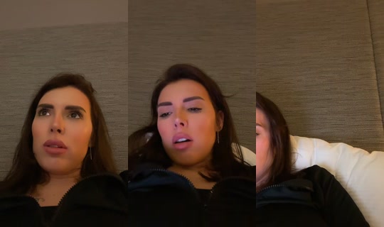 arinawonderwoman TikTok Live — Oct 2, 2026, 7:01 PM