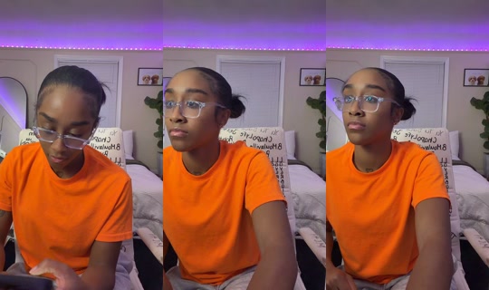 ariology101 TikTok Live — Oct 4, 2026, 1:44 AM