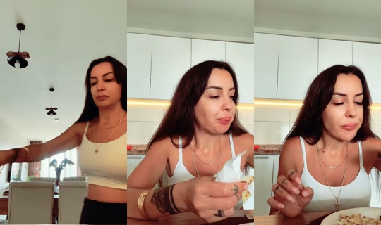 arya.5234 TikTok Live — Aug 22, 2026, 8:52 AM