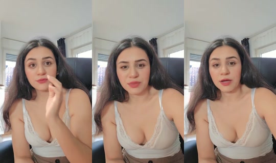arya9958 TikTok Live — Oct 4, 2026, 4:35 PM