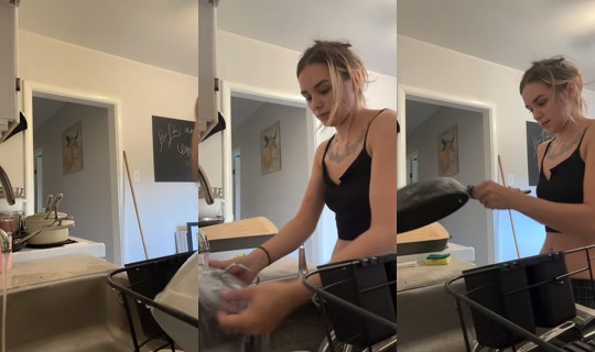 ashhhhhh094 TikTok Live — Oct 4, 2026, 9:21 PM
