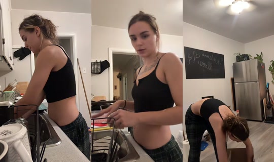 ashhhhhh094 TikTok Live — Oct 4, 2026, 11:55 PM