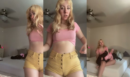 ashlayslays TikTok Live — Oct 6, 2026, 10:29 PM