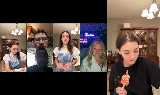 ashley_heintz_ TikTok Live — Oct 6, 2026, 2:27 AM