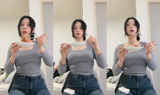 ashley_kang_ TikTok Live — Aug 25, 2026, 5:47 AM