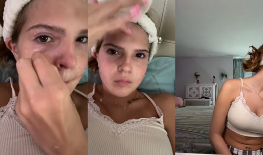 ashleyholloran1 TikTok Live — Aug 26, 2026, 1:47 PM