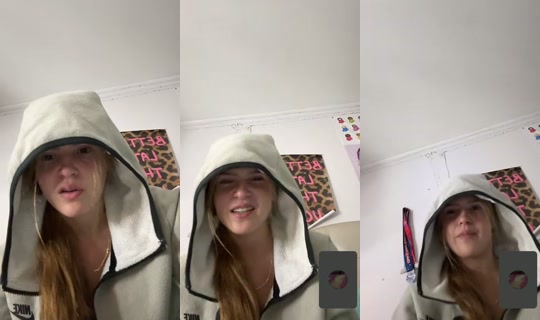 ashleyholloran1 TikTok Live — Sep 25, 2026, 12:52 AM