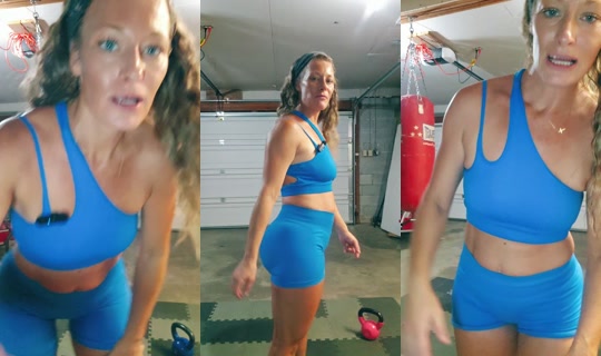 ashleyw8675 TikTok Live — Aug 23, 2026, 4:14 AM
