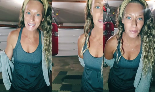 ashleyw8675 TikTok Live — Aug 25, 2026, 3:33 AM