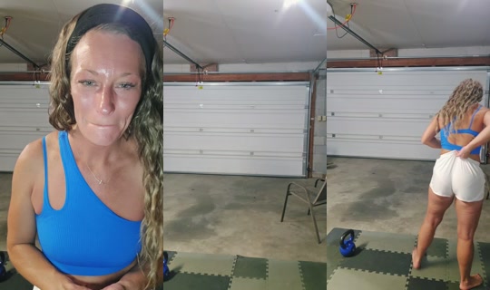 ashleyw8675 TikTok Live — Aug 29, 2026, 5:18 AM