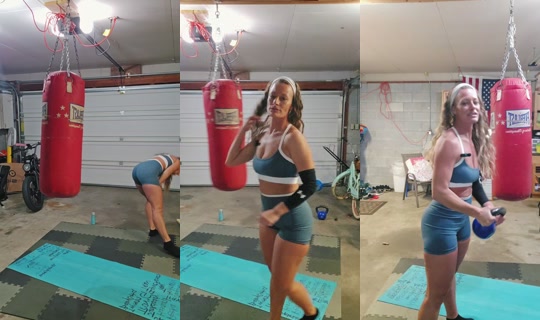 ashleyw8675 TikTok Live — Oct 3, 2026, 11:58 PM