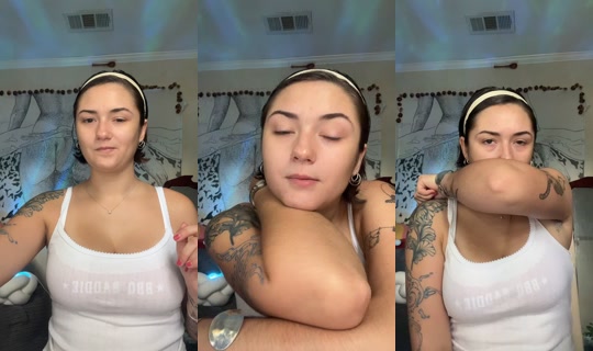 ashleywalden71 TikTok Live — Aug 26, 2026, 2:37 PM