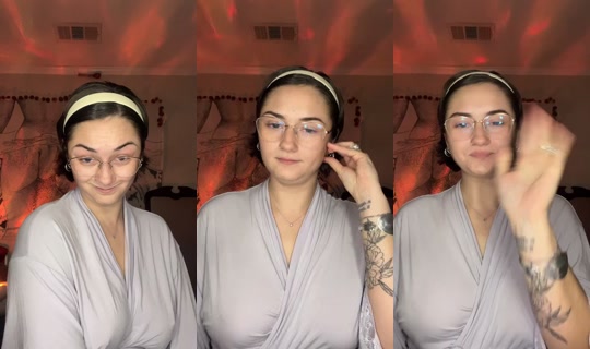 ashleywalden71 TikTok Live — Aug 28, 2026, 12:41 AM