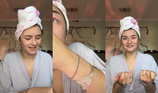 ashleywalden71 TikTok Live — Aug 28, 2026, 12:31 PM