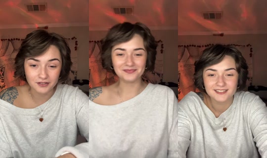 ashleywalden71 TikTok Live — Oct 3, 2026, 11:15 PM
