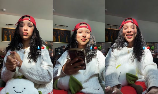 asiaholidayy TikTok Live — Oct 9, 2026, 6:27 PM