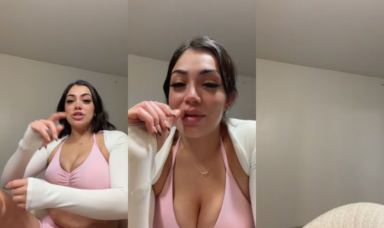 assshhleeey TikTok Live — Sep 29, 2026, 7:18 PM