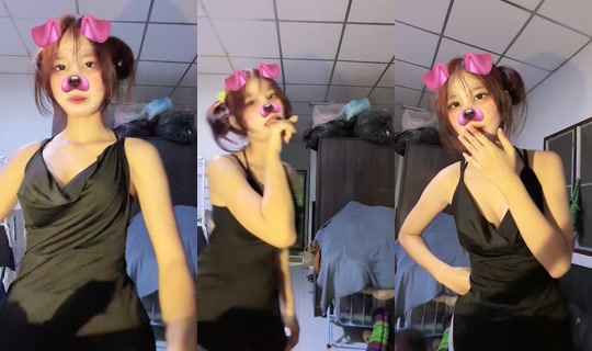 atitayamoom TikTok Live — Oct 1, 2026, 11:31 AM