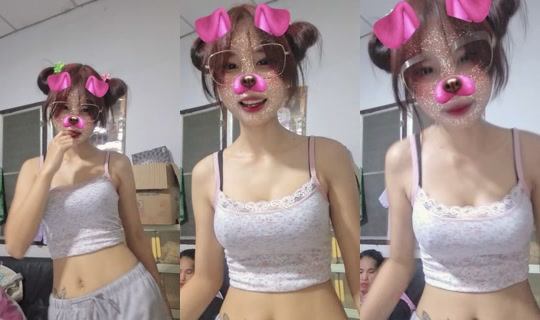 atitayamoom TikTok Live — Oct 2, 2026, 12:59 PM