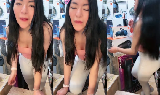 audio.play.store TikTok Live — Oct 2, 2026, 10:17 PM