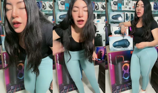 audio.play.store TikTok Live — Oct 3, 2026, 11:24 PM