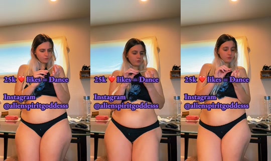 aura420goddess TikTok Live — Aug 25, 2026, 7:44 PM