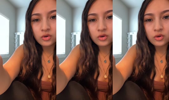 auroraa.xox0 TikTok Live — Aug 29, 2026, 4:33 PM