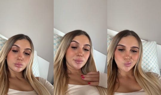 aurorafortunaaa TikTok Live — Oct 2, 2026, 12:43 PM