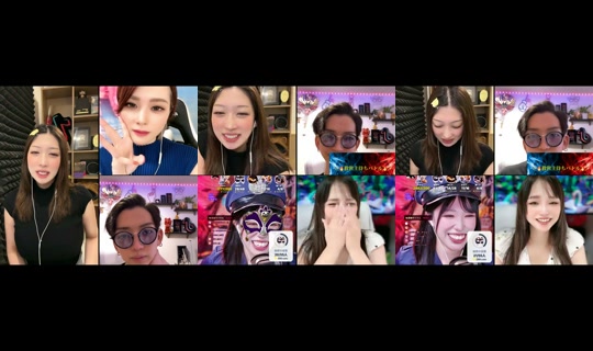 ayakagura_ TikTok Live — Oct 1, 2026, 10:21 PM