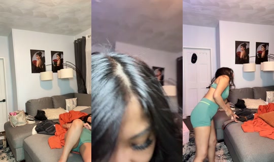 ayyyy.c TikTok Live — Aug 26, 2026, 6:20 AM