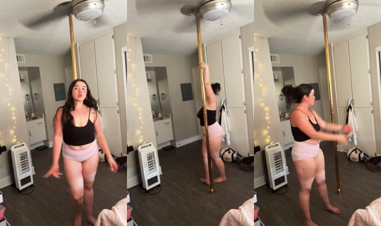 baby.girllali TikTok Live — Aug 29, 2026, 1:42 AM