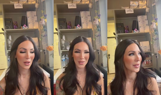babydollvikki TikTok Live — Oct 2, 2026, 3:15 PM
