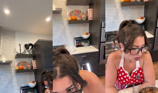 bakingwithjess2 TikTok Live — Sep 21, 2026, 11:55 PM