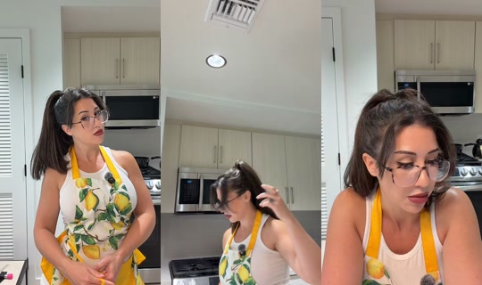 bakingwithjess2 TikTok Live — Oct 5, 2026, 11:52 PM
